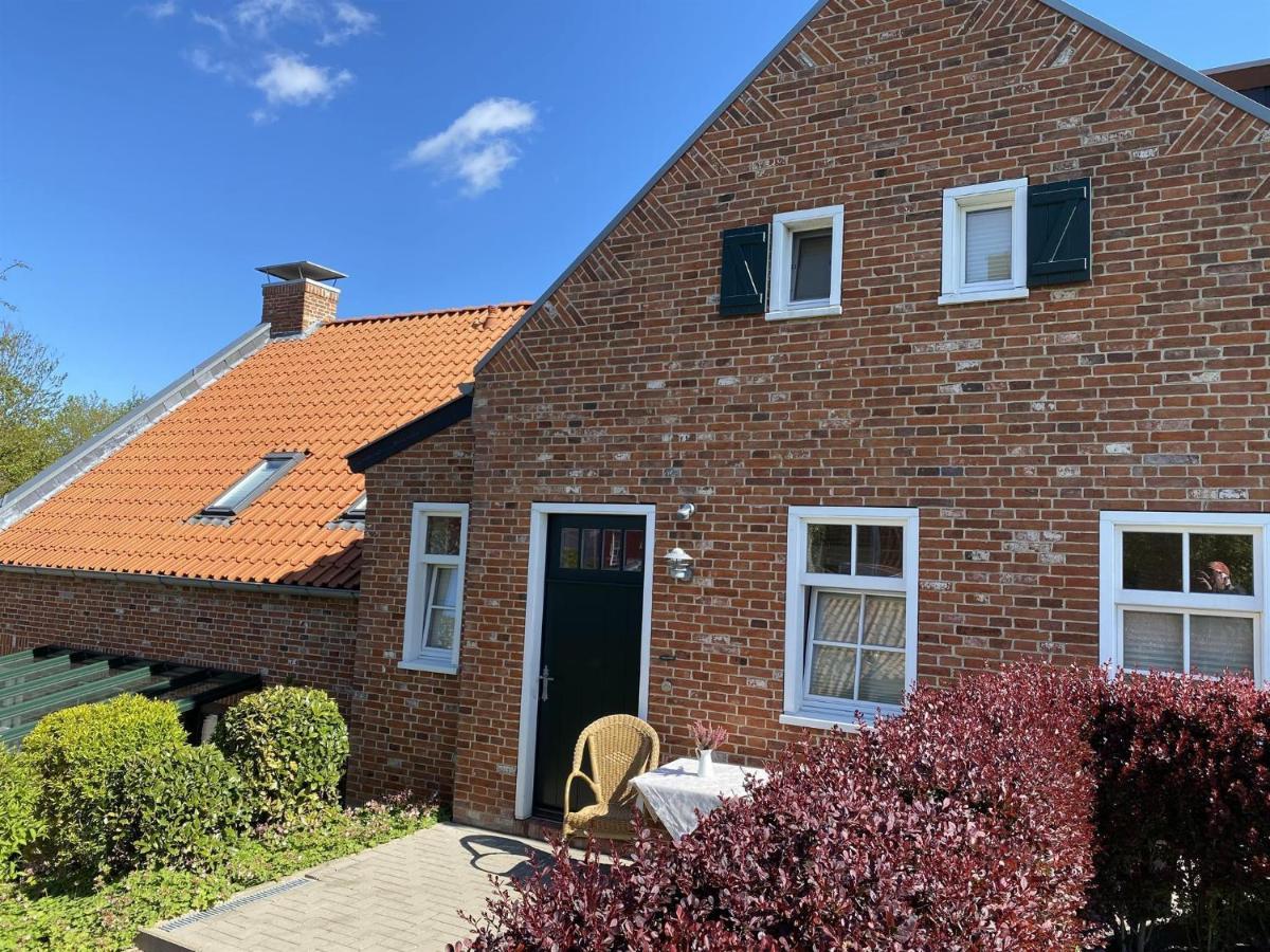 Oltmanns Ferienhaus Bummert Am Hafen Greetsiel Dış mekan fotoğraf